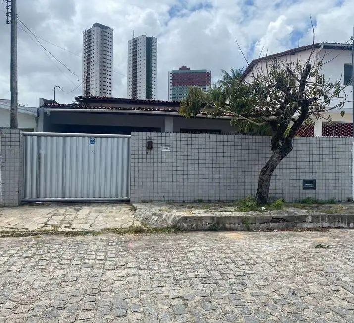 Foto 1 de Casa de Condomínio com 3 Quartos à venda, 250m² em Jardim 13 de Maio, João Pessoa
