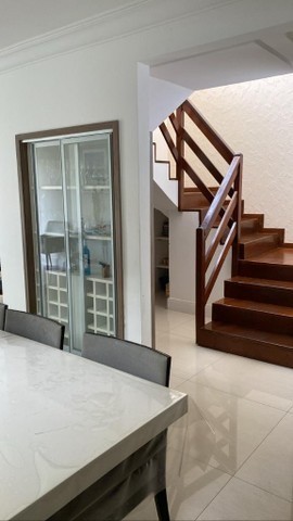 Foto 3 de Casa de Condomínio com 5 Quartos para alugar, 300m² em Vilas do Atlantico, Lauro de Freitas