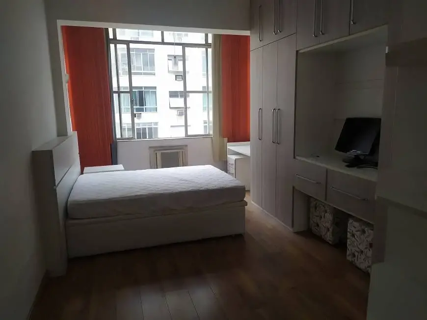 Foto 1 de Apartamento com 1 Quarto para alugar, 32m² em Copacabana, Rio de Janeiro