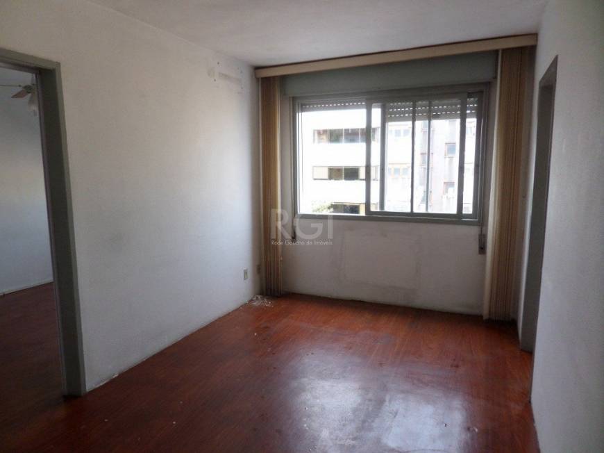 Foto 1 de Apartamento com 1 Quarto à venda, 38m² em Partenon, Porto Alegre