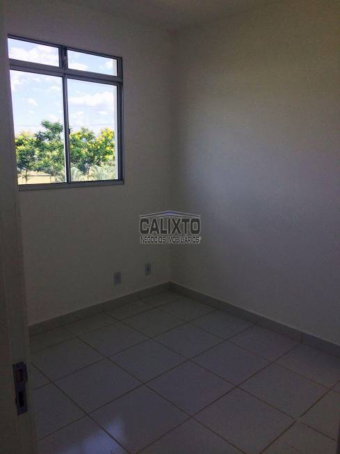 Foto 4 de Apartamento com 2 Quartos à venda, 48m² em Gávea Sul, Uberlândia
