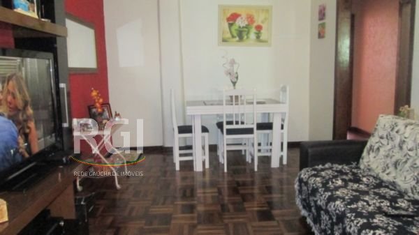 Foto 2 de Apartamento com 2 Quartos à venda, 76m² em São João, Porto Alegre