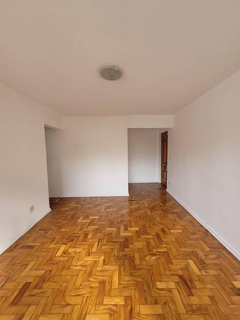 Foto 2 de Apartamento com 2 Quartos à venda, 77m² em Vila Madalena, São Paulo