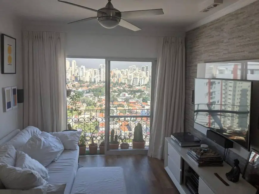 Foto 1 de Apartamento com 2 Quartos à venda, 71m² em Vila Olímpia, São Paulo