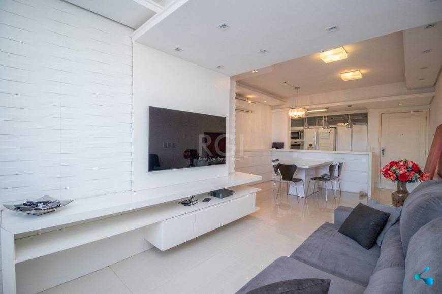 Foto 1 de Apartamento com 3 Quartos à venda, 81m² em Boa Vista, Porto Alegre