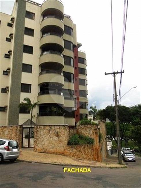 Foto 1 de Apartamento com 3 Quartos para venda ou aluguel, 181m² em Vila Coqueiro, Valinhos