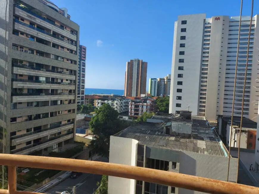 Foto 1 de Apartamento com 4 Quartos à venda, 200m² em Meireles, Fortaleza