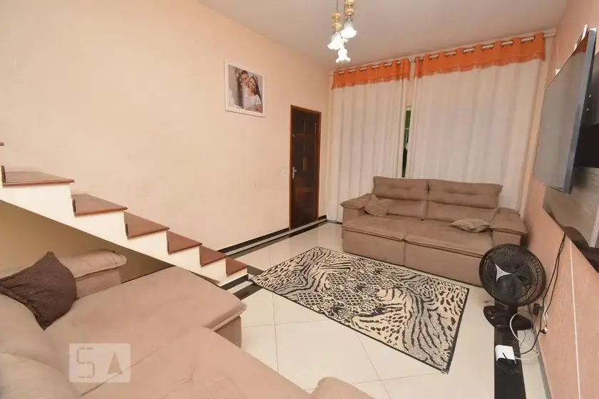 Foto 1 de Casa com 2 Quartos à venda, 180m² em Jardim Celia, Guarulhos