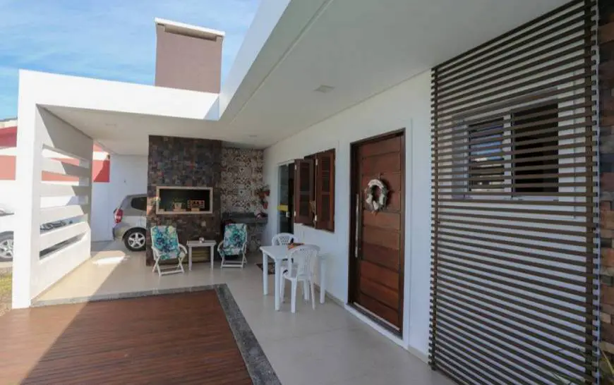 Foto 3 de Casa com 3 Quartos à venda, 147m² em Centro, Passo de Torres