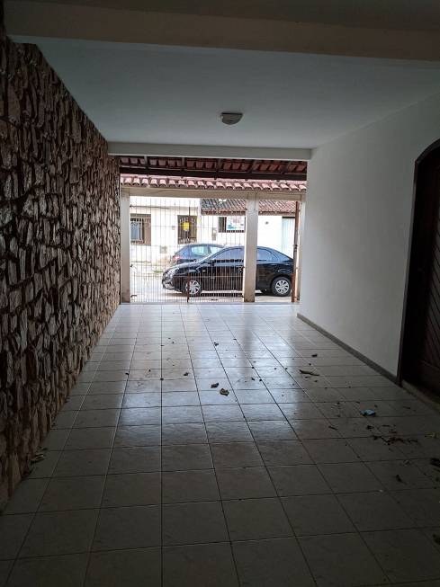 Foto 4 de Casa com 3 Quartos à venda, 348m² em Ilha dos Bentos, Vila Velha