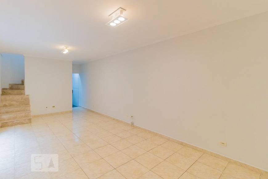 Foto 3 de Casa com 3 Quartos para alugar, 120m² em Ponte Rasa, São Paulo