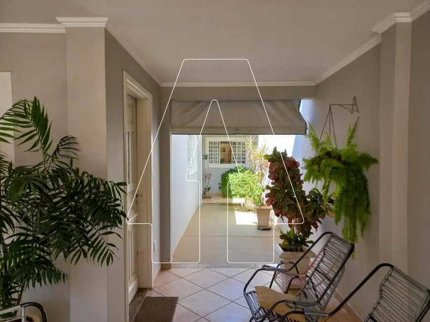 Foto 1 de Casa com 3 Quartos à venda, 217m² em Vila Bandeirantes, Araçatuba