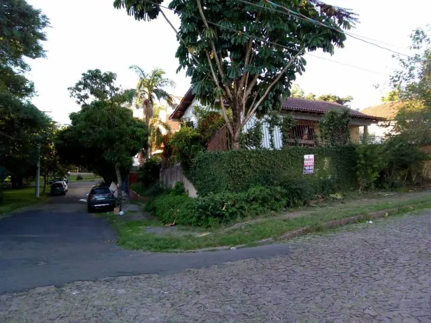 Foto 5 de Casa com 3 Quartos à venda, 700m² em Vila Ipiranga, Porto Alegre