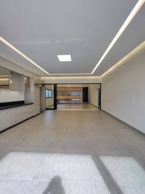 Foto 3 de Casa de Condomínio com 4 Quartos à venda, 262m² em Residencial Gameleira, Rio Verde