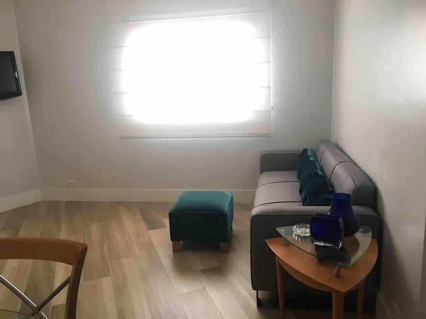 Foto 2 de Flat com 1 Quarto para alugar, 37m² em Moema, São Paulo