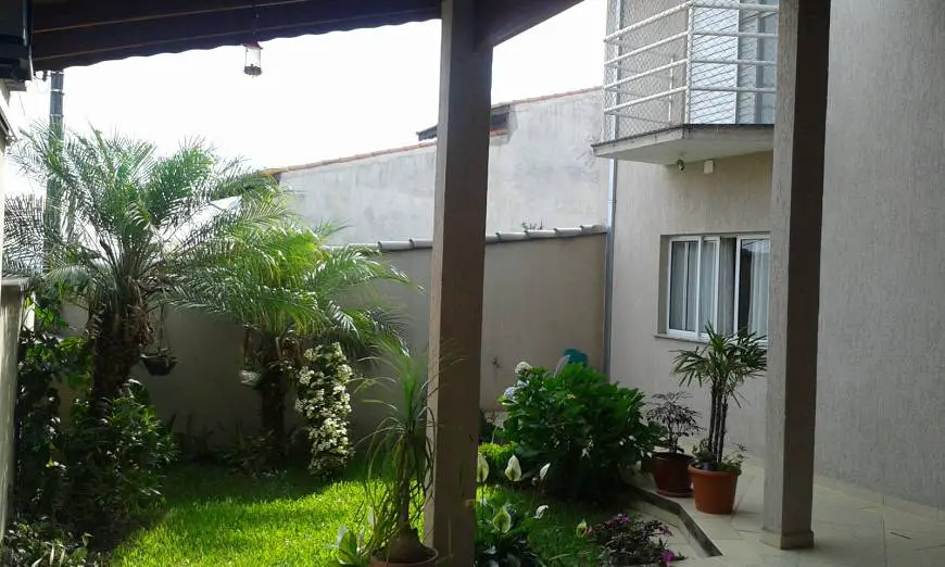 Foto 2 de Sobrado com 4 Quartos à venda, 189m² em Vila Cintra, Mogi das Cruzes