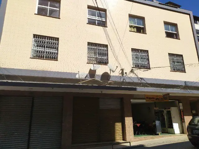 Foto 1 de Apartamento com 1 Quarto para alugar, 51m² em Centro, Petrópolis