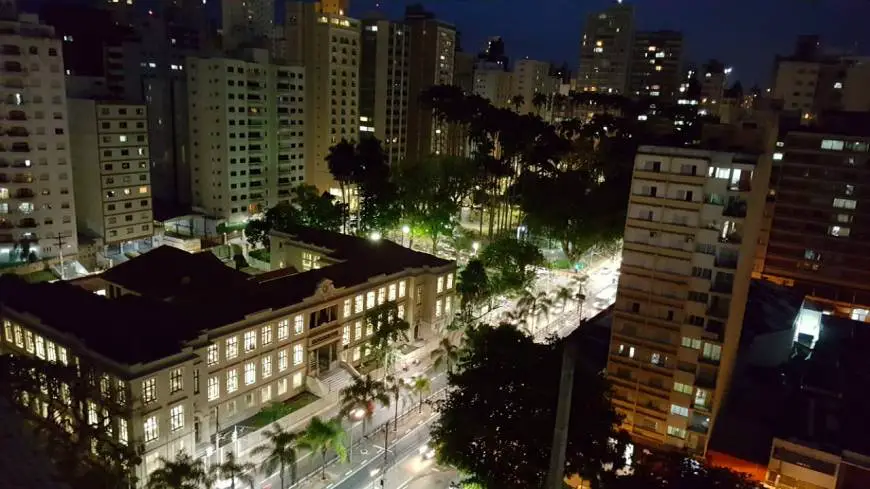 Foto 4 de Apartamento com 2 Quartos à venda, 76m² em Centro, Campinas
