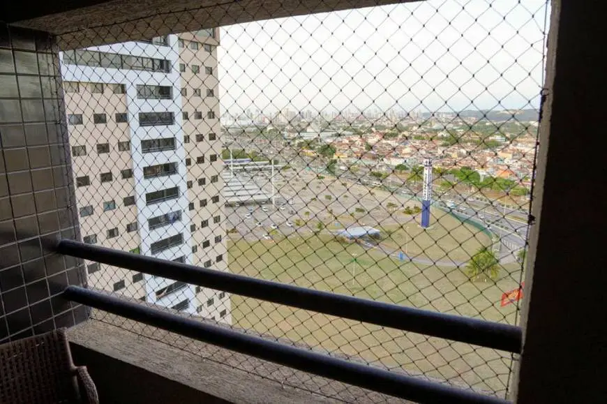 Foto 2 de Apartamento com 3 Quartos à venda, 98m² em Candelária, Natal