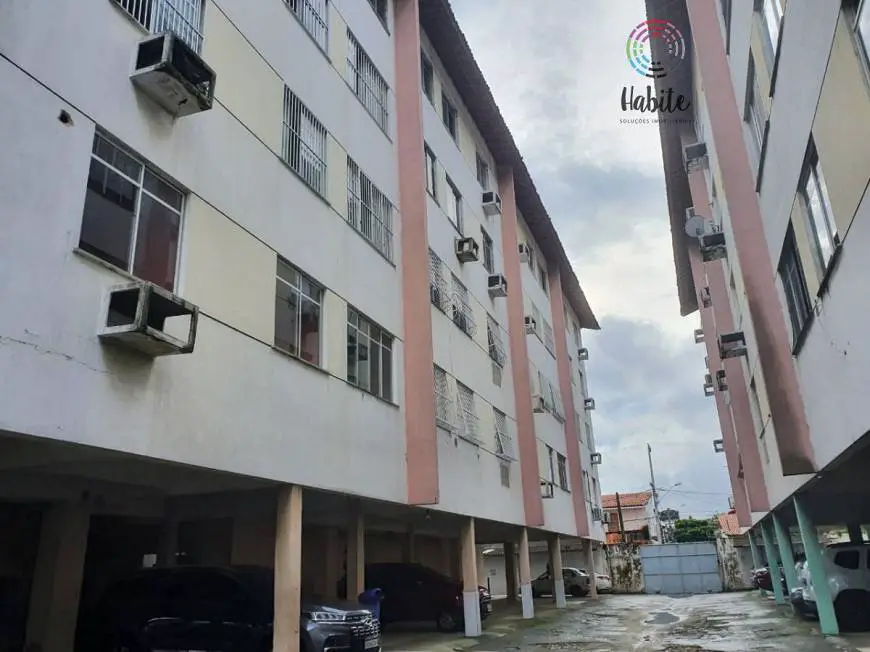 Foto 1 de Apartamento com 3 Quartos para alugar, 80m² em Itaoca, Fortaleza