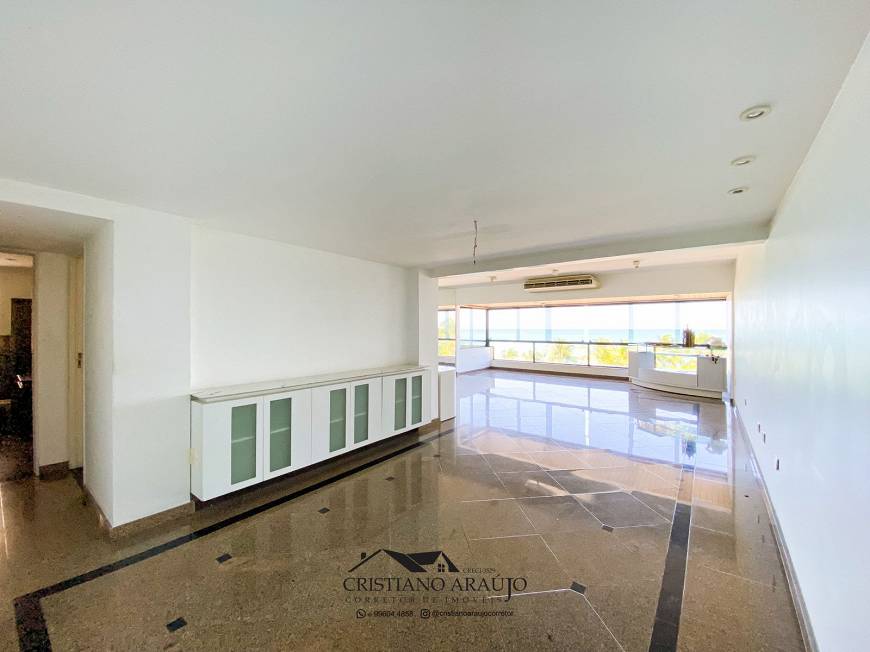 Foto 3 de Apartamento com 3 Quartos à venda, 190m² em Ponta Verde, Maceió