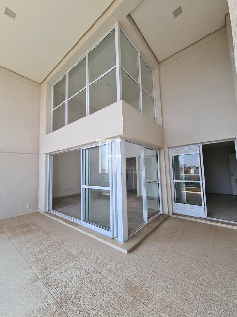 Foto 4 de Apartamento com 3 Quartos à venda, 189m² em Taquaral, Campinas