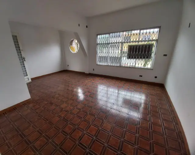 Foto 2 de Casa com 2 Quartos à venda, 271m² em Parque Anchieta, Rio de Janeiro
