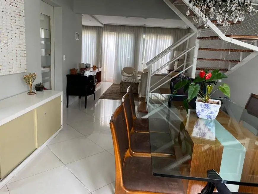 Foto 1 de Casa de Condomínio com 3 Quartos à venda, 160m² em Parque Renato Maia, Guarulhos