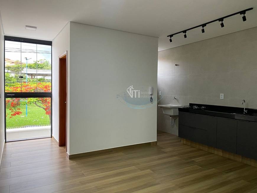 Foto 1 de Apartamento com 1 Quarto para alugar, 25m² em São José, Franca