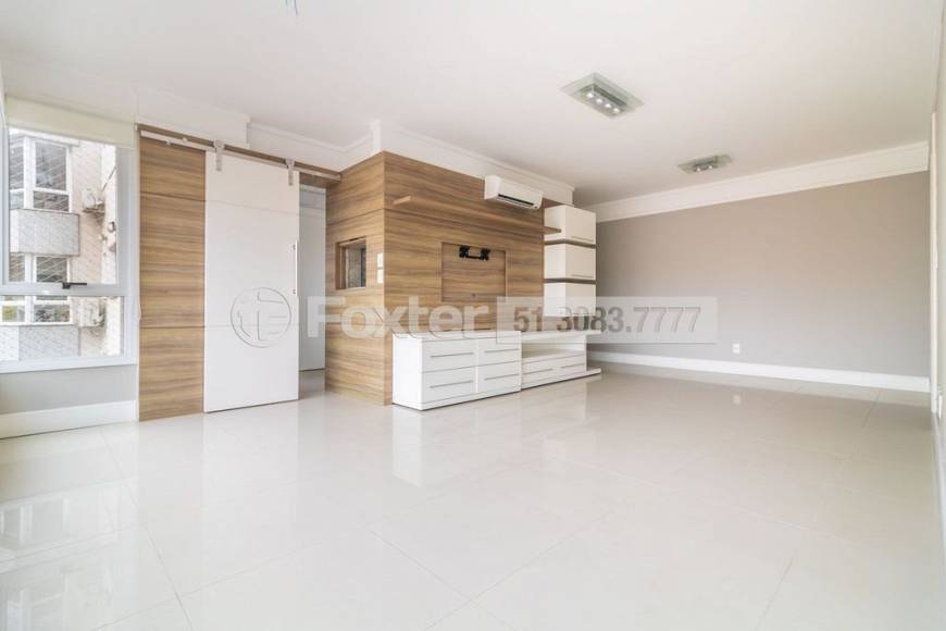 Foto 4 de Apartamento com 2 Quartos à venda, 90m² em Auxiliadora, Porto Alegre