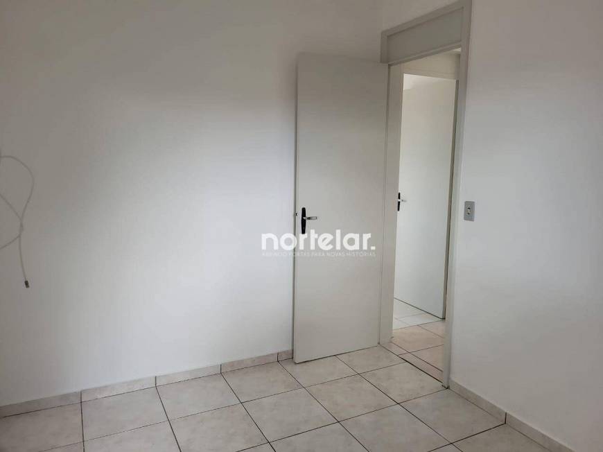 Foto 4 de Apartamento com 2 Quartos à venda, 45m² em Conjunto Residencial Vista Verde, São Paulo