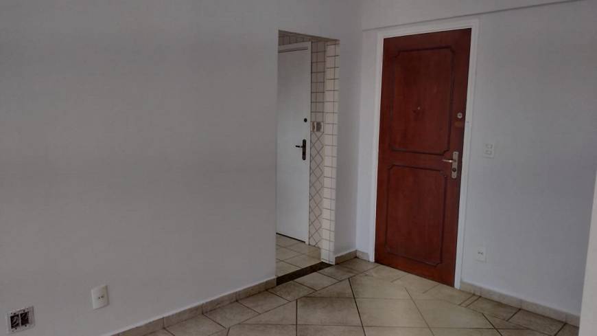 Foto 1 de Apartamento com 2 Quartos para alugar, 90m² em Embaré, Santos