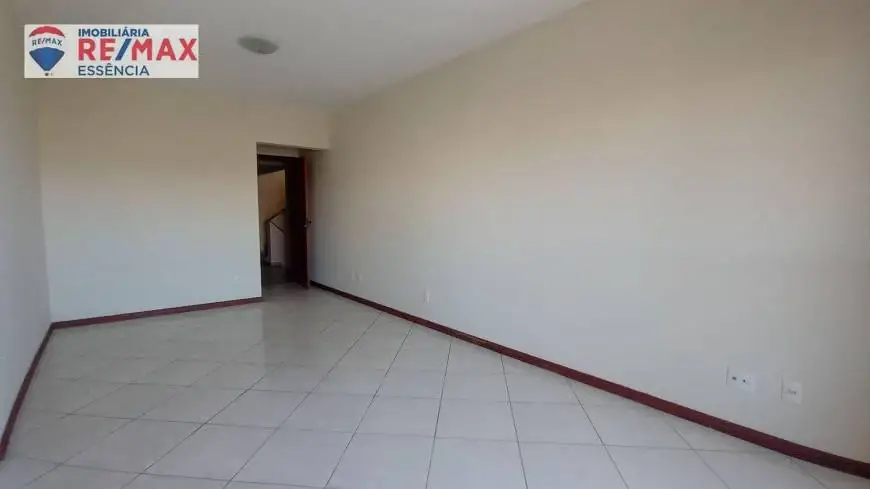 Foto 1 de Apartamento com 2 Quartos para alugar, 106m² em Glória, Macaé