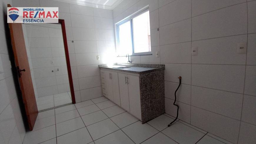Foto 3 de Apartamento com 2 Quartos para alugar, 106m² em Glória, Macaé