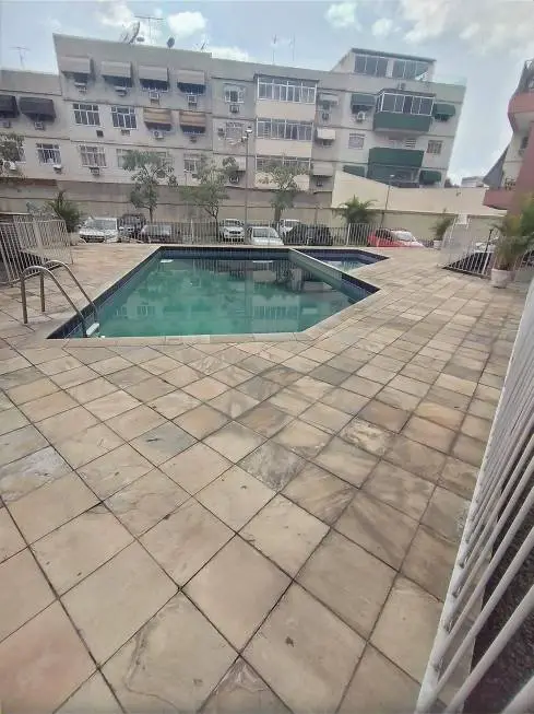 Foto 4 de Apartamento com 2 Quartos para alugar, 60m² em Vista Alegre, Rio de Janeiro