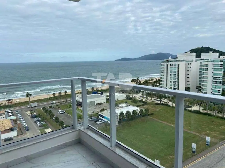 Foto 1 de Apartamento com 3 Quartos à venda, 213m² em Praia Brava, Itajaí