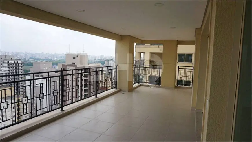 Foto 1 de Apartamento com 3 Quartos à venda, 274m² em Santana, São Paulo