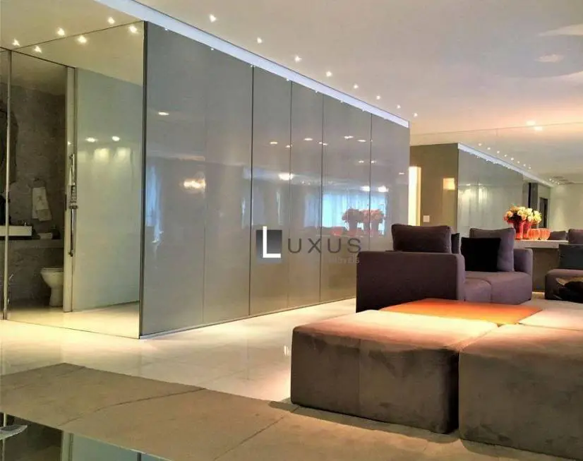 Foto 3 de Apartamento com 4 Quartos para venda ou aluguel, 210m² em Belvedere, Belo Horizonte