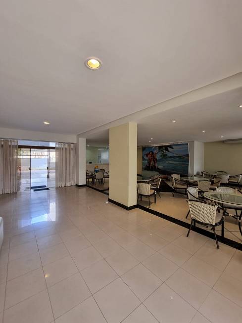 Foto 5 de Apartamento com 4 Quartos à venda, 245m² em Pituba, Salvador