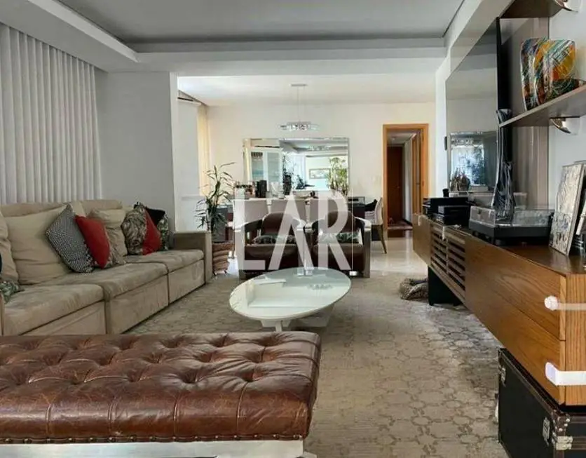 Foto 1 de Apartamento com 4 Quartos à venda, 166m² em Santo Antônio, Belo Horizonte