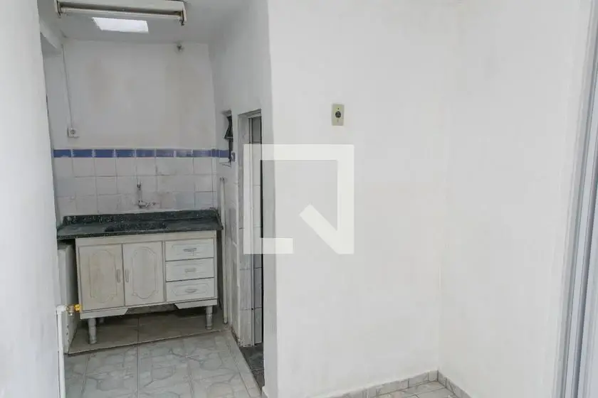Foto 1 de Casa com 2 Quartos para alugar, 60m² em Vila Nivi, São Paulo