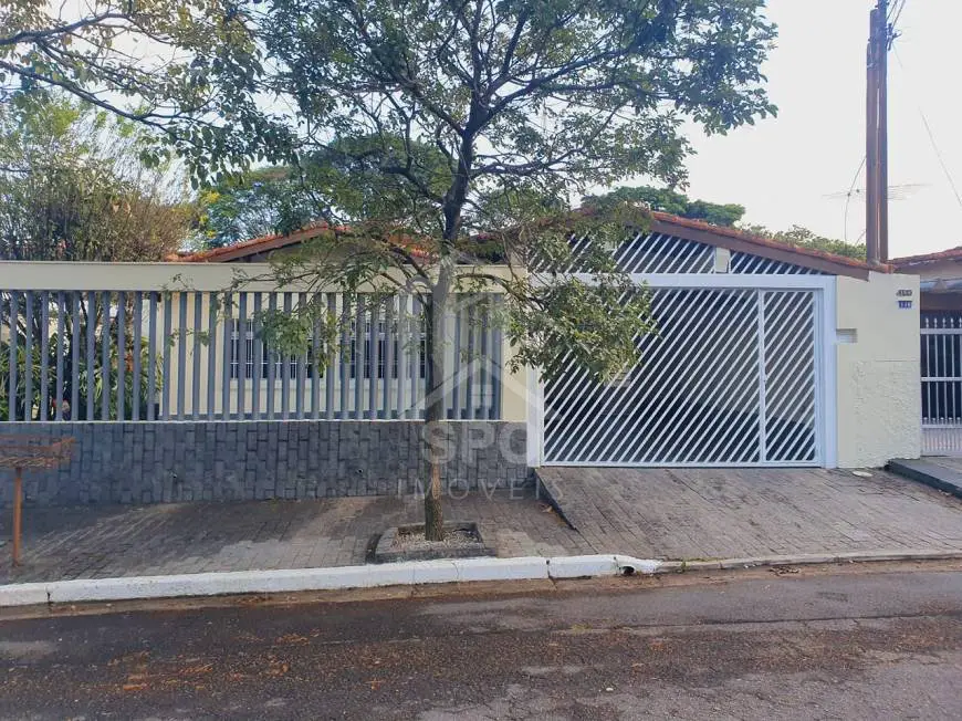 Foto 1 de Casa com 3 Quartos à venda, 248m² em Jardim Campo Grande, São Paulo