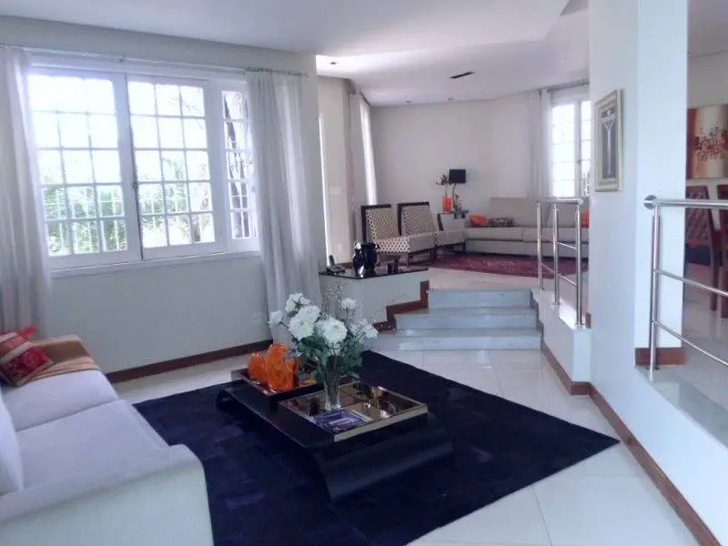 Foto 2 de Casa com 5 Quartos à venda, 646m² em São Luíz, Belo Horizonte