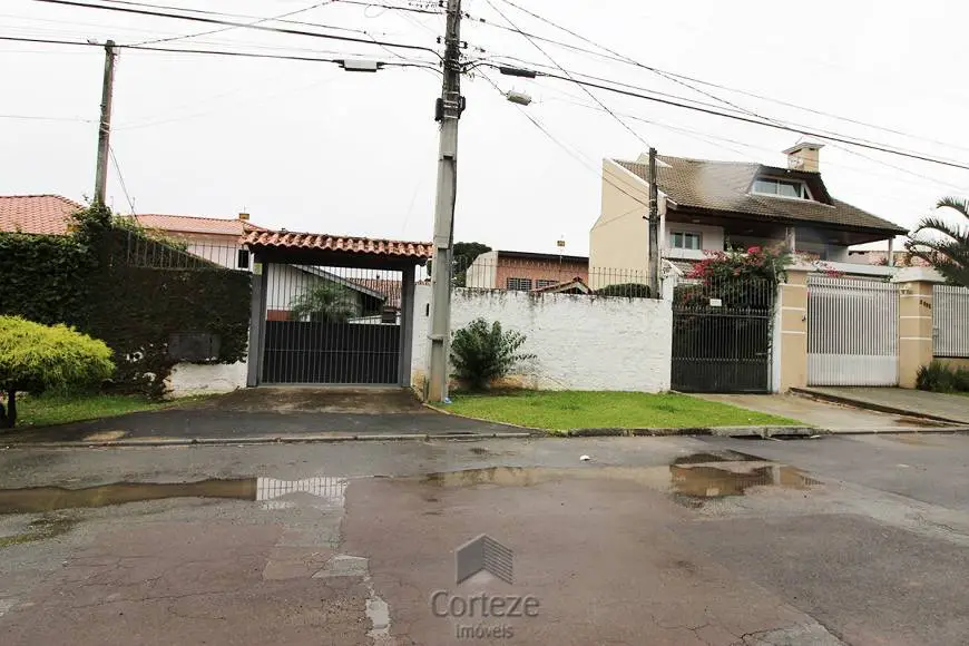Foto 1 de Lote/Terreno à venda, 200m² em Guaíra, Curitiba