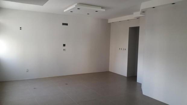 Foto 2 de Sobrado com 3 Quartos à venda, 120m² em Vila California, São Paulo