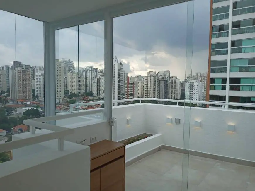 Foto 2 de Apartamento com 1 Quarto à venda, 55m² em Campo Belo, São Paulo
