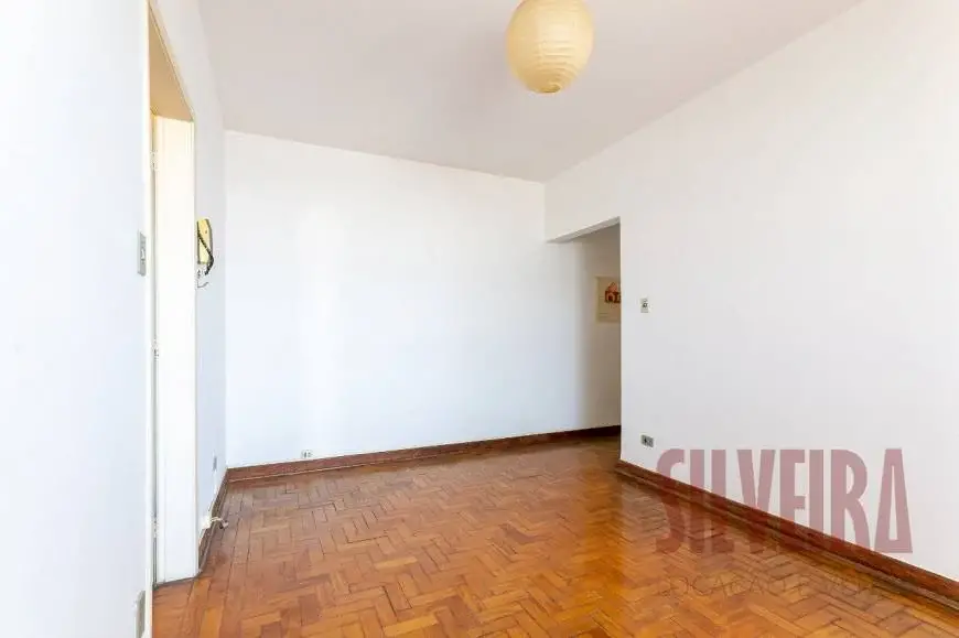 Foto 1 de Apartamento com 1 Quarto para alugar, 50m² em Liberdade, São Paulo