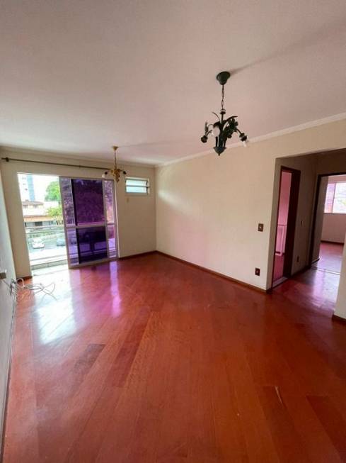 Foto 2 de Apartamento com 2 Quartos para alugar, 69m² em Atiradores, Joinville