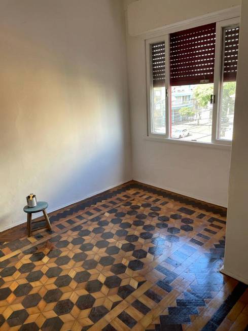 Foto 3 de Apartamento com 2 Quartos para alugar, 77m² em Floresta, Porto Alegre