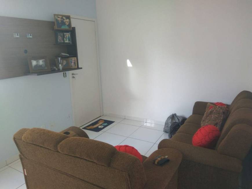 Foto 2 de Apartamento com 2 Quartos à venda, 44m² em Gávea Sul, Uberlândia